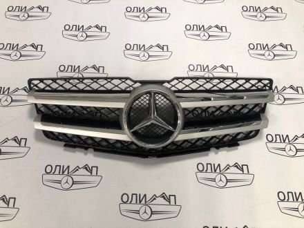 Решетка радиатора на Mercedes GLK x204 штатная 2 полосы дорестайлинг  хром